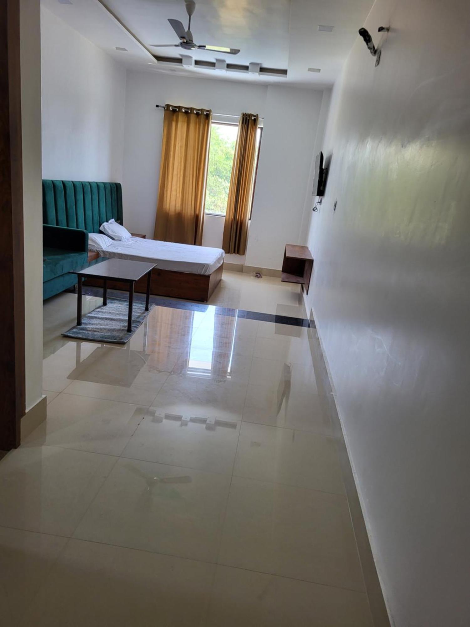 فندق Mg Kitchen Banquet Kathua المظهر الخارجي الصورة