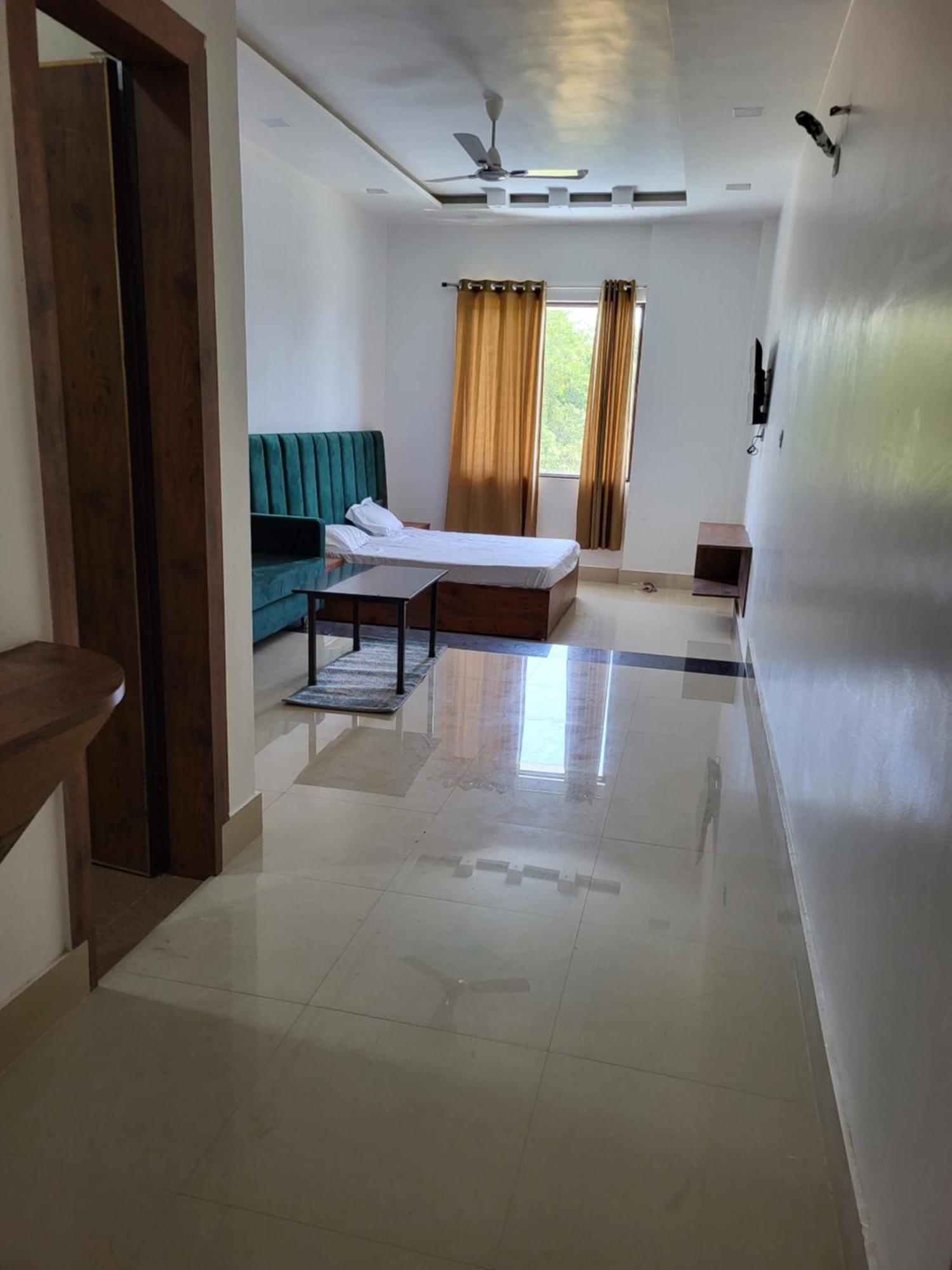 فندق Mg Kitchen Banquet Kathua المظهر الخارجي الصورة